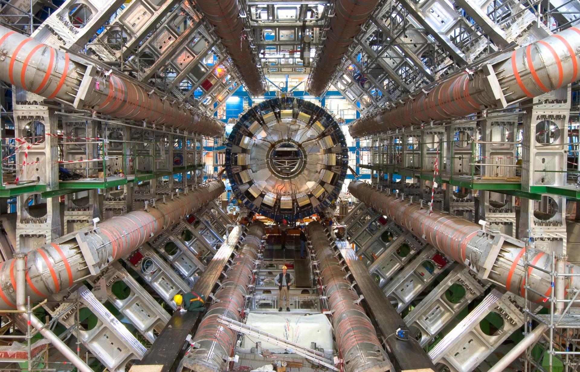ATLAS experiment, Calorimeter; 4 November 2005; Author: Maximilien Brice, CERN.