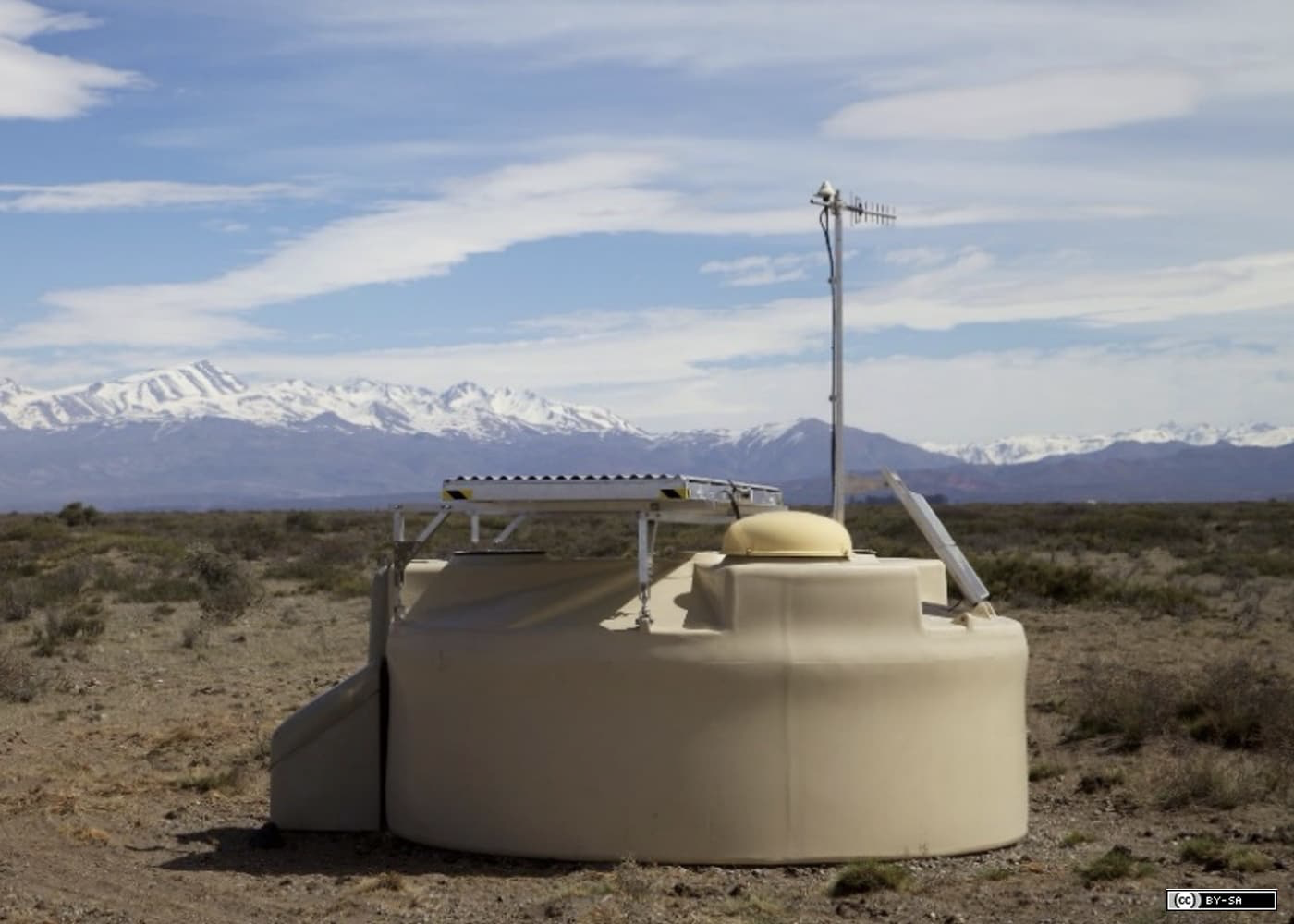 Surface detector (SD) station, or 'tank', of the Pierre Auger Observatory.